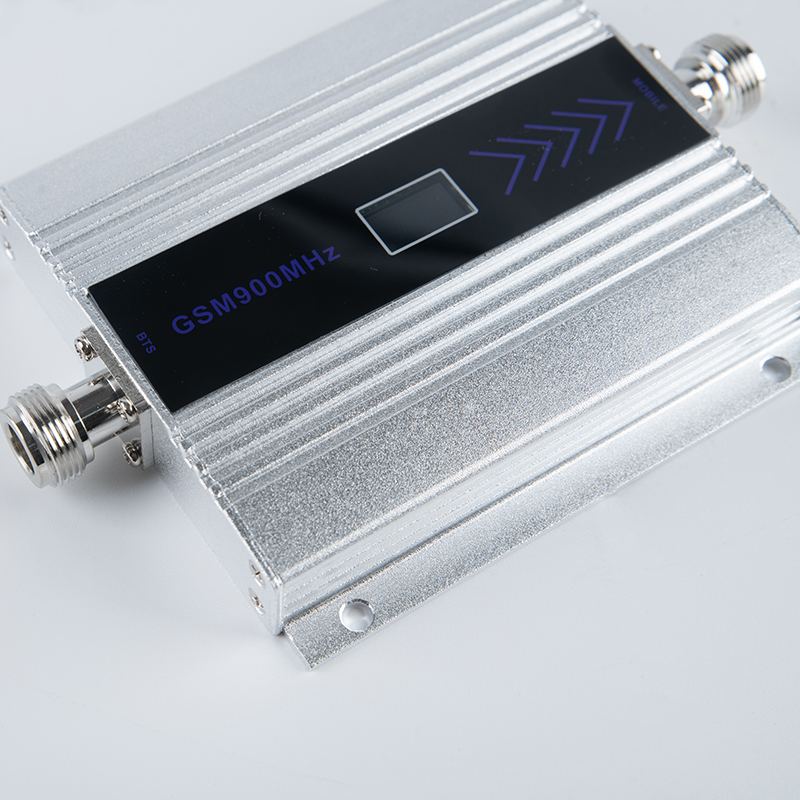 园林办事处家用单频手机信号增强器100㎡